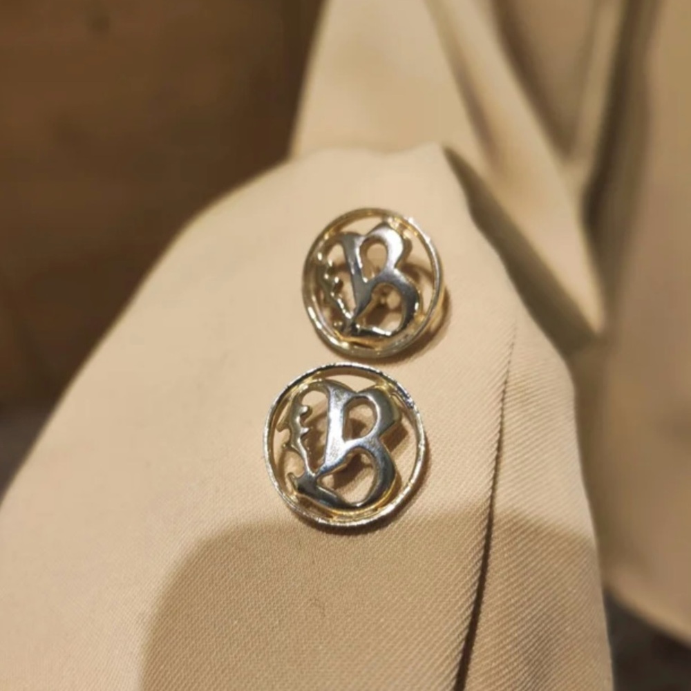 Burberry Yellowish-Beige Double-Breasted Blazer - Picture 4 of 11